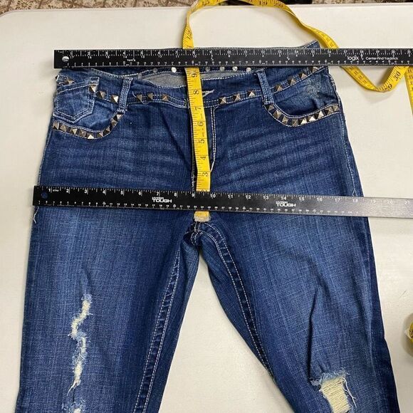 SEVEN7 Women’s Studded‎ Distressed Denim Jeans Size 31 Blue 
Inseam 30” - Picture 7 of 13